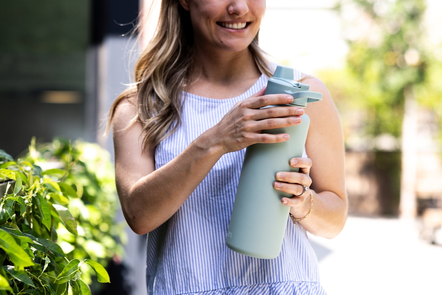 Simple Modern 48 fl oz Reusable Tritan Summit Water Bottle with Silicone Straw Lid|Seaglass Sage JGAY