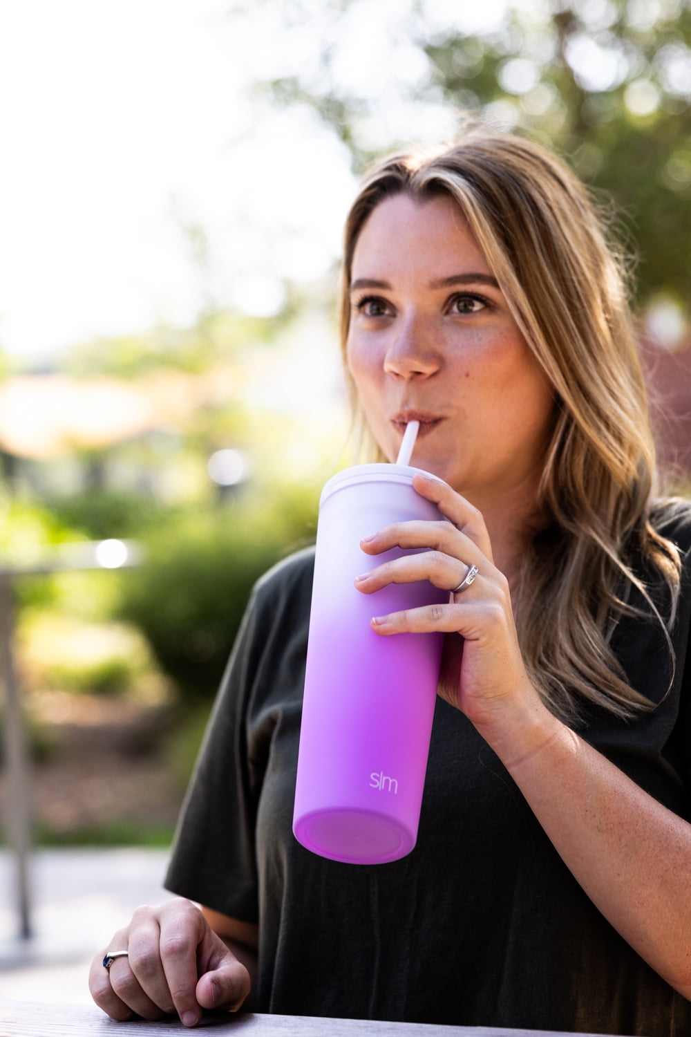 Simple Modern 24 fl oz Double Wall Plastic Classic Tumbler with Straw|Opalescent 8BV4