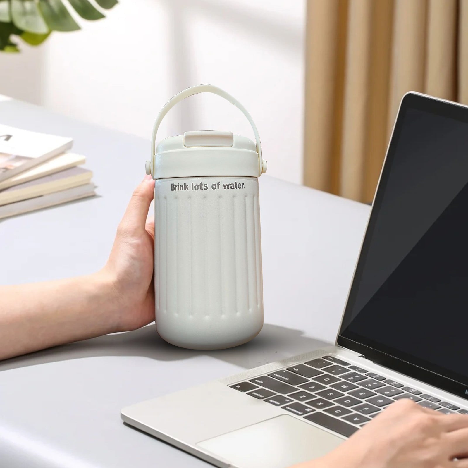 BinKFF Simple Modern Travel Coffee Mug, Insulated Coffee Tumblers with Lid, Double Walled Iced Travel Coffee Mug for Woman and Man Stainless Steel Tumbler with Handle 5QU3