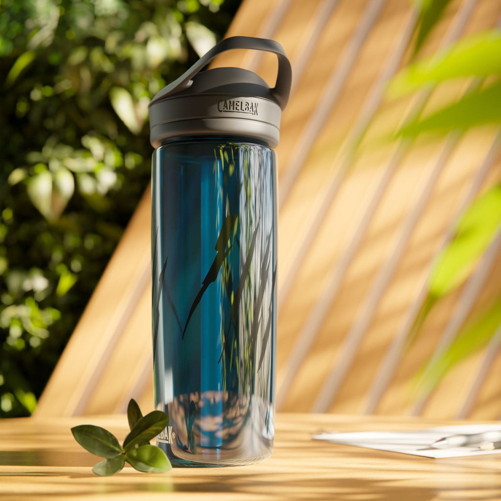 Effete Feline Claw Marks Scratch CamelBak Eddy®  Water Bottle, 20oz\25oz BOMQ