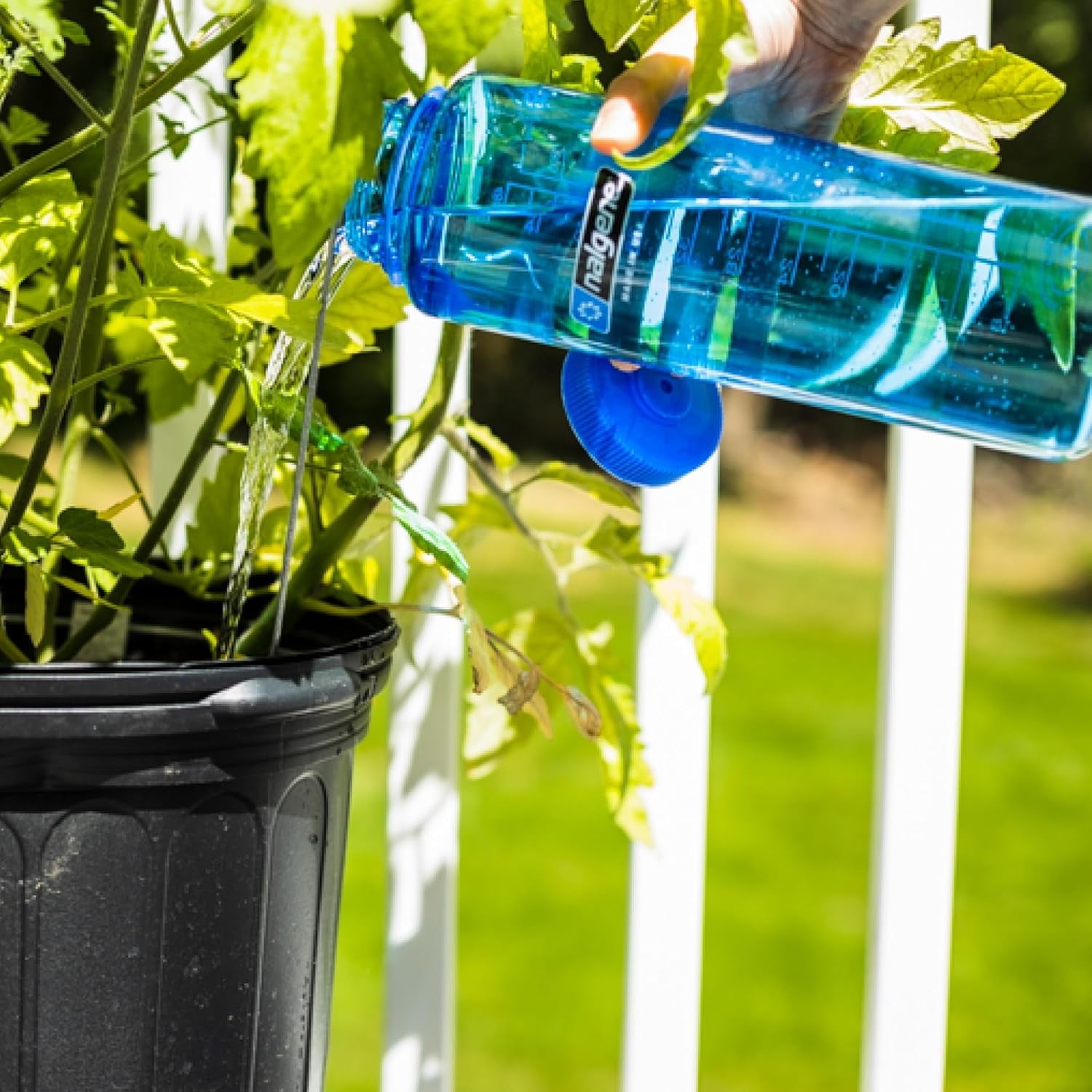 Nalgene Sustain Tritan BPA-Free Water Made with Material Derived from 50% Plastic Waste (using ISCC certified mass balance), 48 OZ, Wide Mouth, Cerulean WNOK