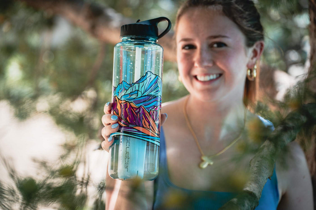 Epic Water Filters Nalgene OG Sustain Tritan USA Made Water Bottle and 75 Gallon Filter - Removes 99.99% of Water Impurities, 32oz, Leggitt Art U6JZ