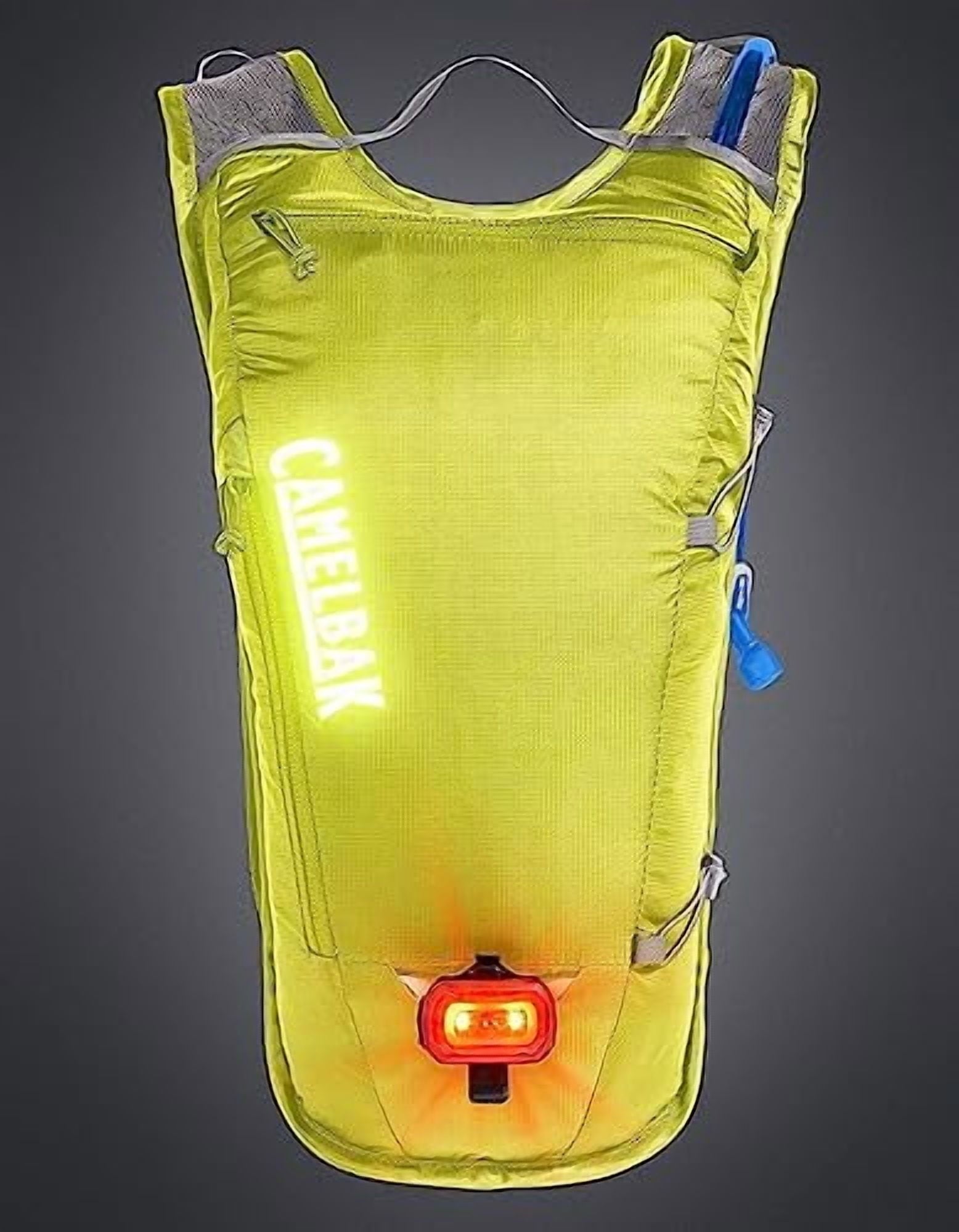 Camelbak Classic Light Hydration Pack Bag Inc Reservior Yellow/Silver 70oz Q75X